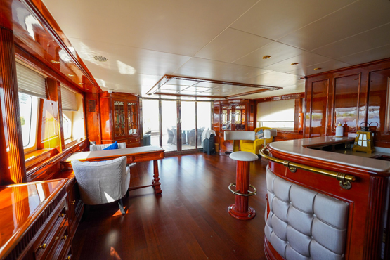 Benetti 115ft Gallus Yacht